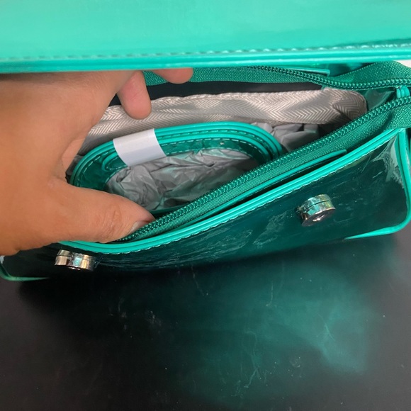 Chrome purse - Picture 3 of 6